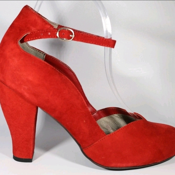 Seychelles Heritage Vintage Inspired Suede Heels w/ Ankle Strap, Red, Size 9.5 - Picture 1 of 14